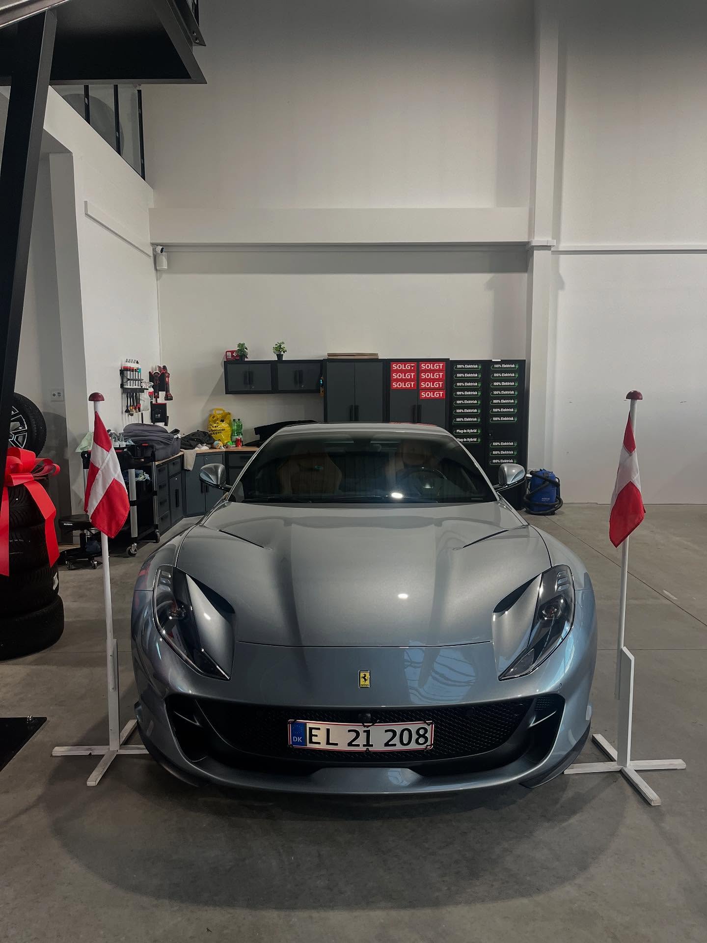 Ferrari 812 Superfast